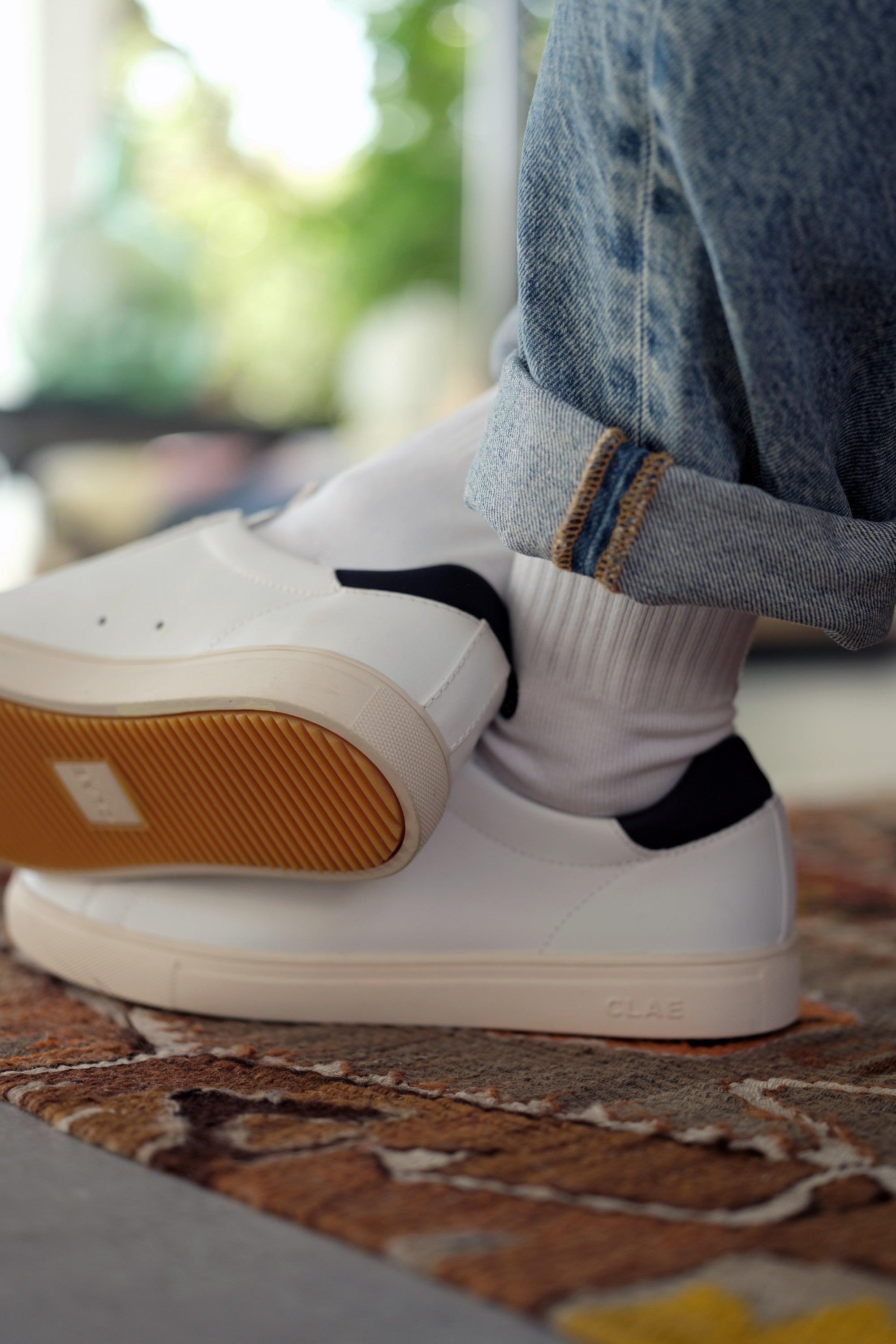 BRADLEY ESSENTIALS - CLAE